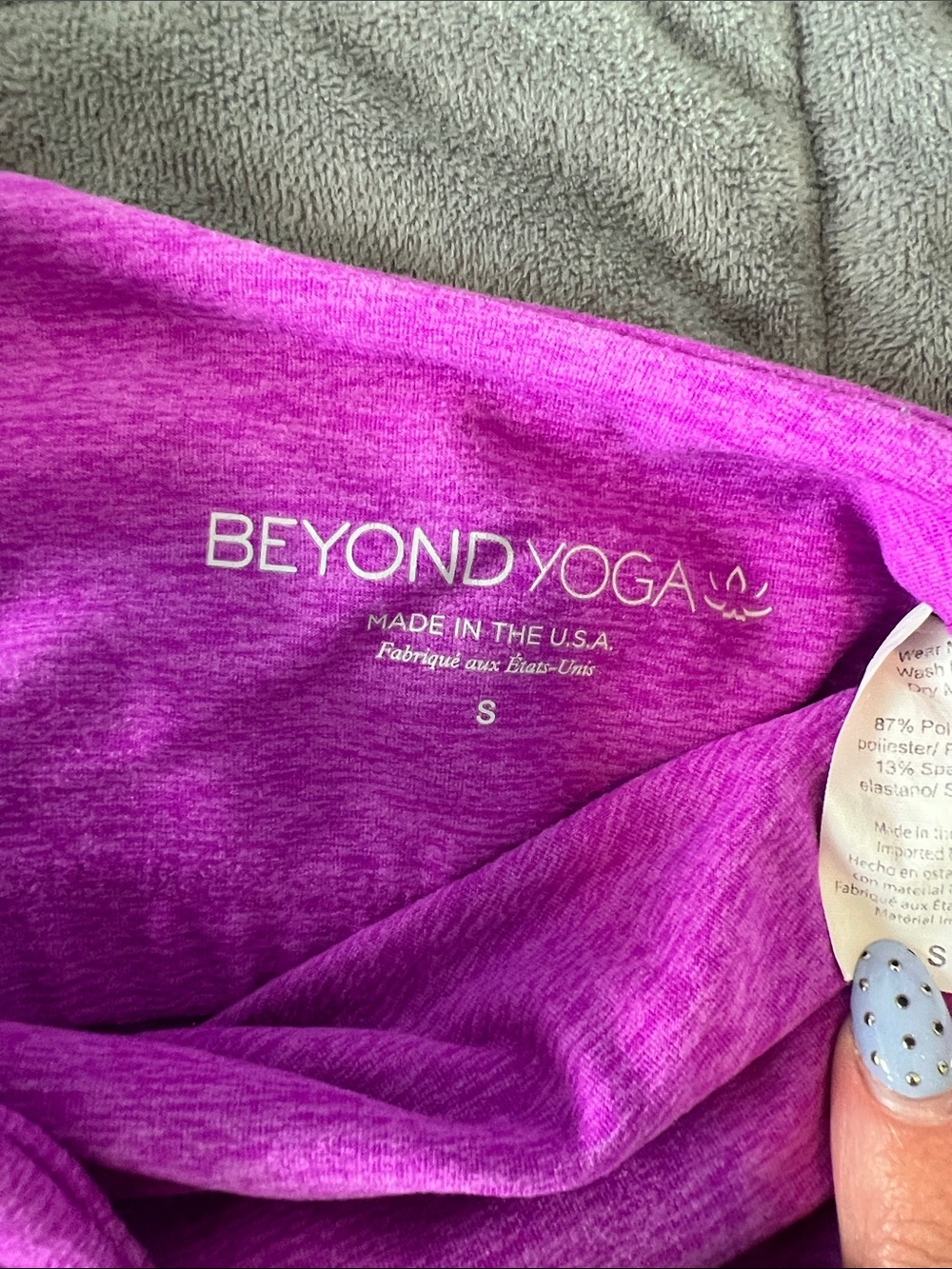 Beyond Yoga Spacedye Crop Top Vibrant Plum - Picture 2 of 4